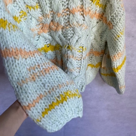 Cable-Knit Sweater Joji - Picture 8 of 10